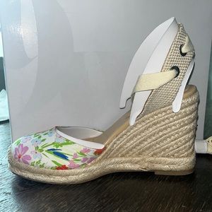 Nine West espadrille sandal NWT